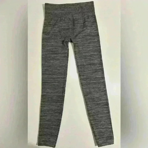 One50ne Fleece Lined High Waisted Marled Pattern Gray Leggings - Picture 2 of 4
